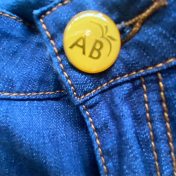 Apple Bottom Embellished Y2K Jean - Picture 6 of 16